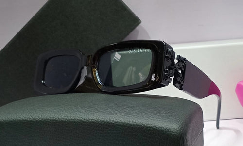 Off‑White Black Rectangular Designer Sunglasses – Luxury Unisex Eyewear