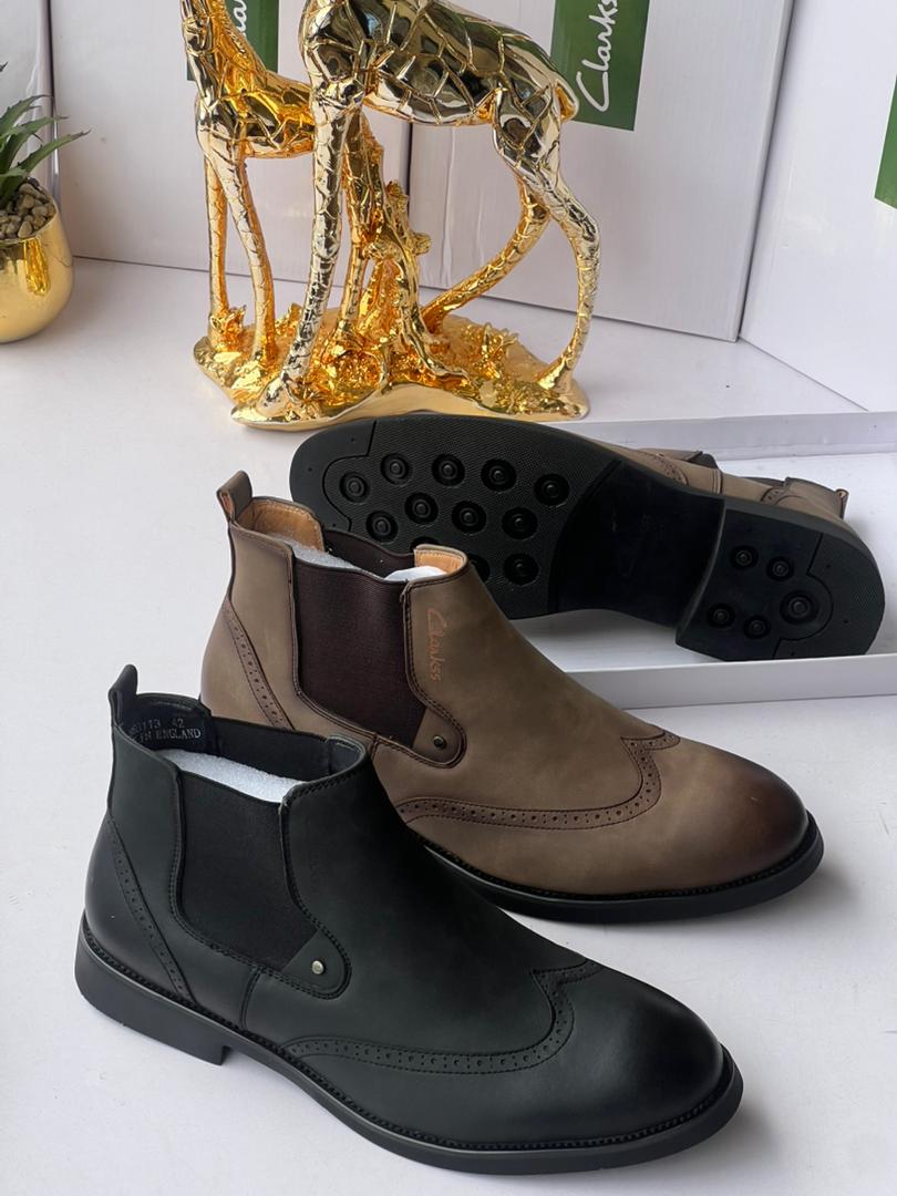 Luxury Clarks Men Leather Brogue Boots